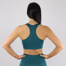 Load image into Gallery viewer, Women's Green Gym Seamless Sports Bra