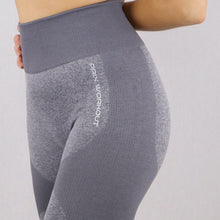 Load image into Gallery viewer, Women's Light Grey High Waisted Seamless Gym Leggings