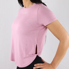 Load image into Gallery viewer, Women&#39;s Pink Twisted Hem Gym T-Shirt